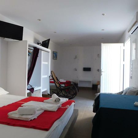 Hotel Sea Side Perivolos Zewnętrze zdjęcie